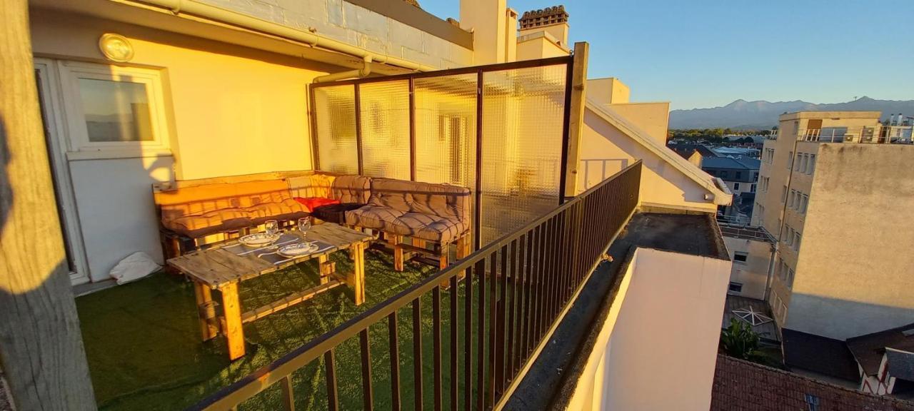 شقة La Dolce Vita -T2 52M2- Dernier Etage- Terrasse-Parking-Wifi Fibre تارْب المظهر الخارجي الصورة