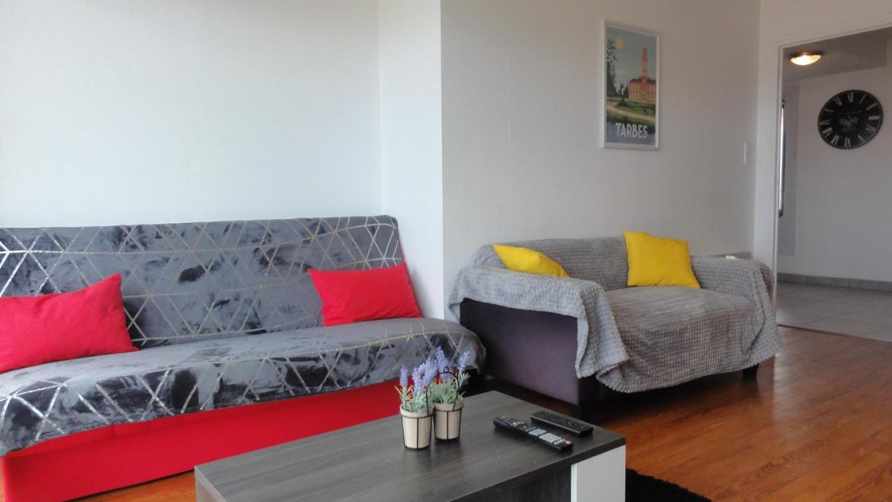 شقة La Dolce Vita -T2 52M2- Dernier Etage- Terrasse-Parking-Wifi Fibre تارْب المظهر الخارجي الصورة